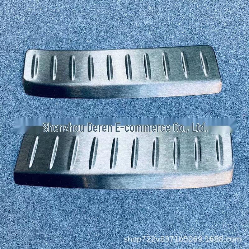 Toyota 2020 Harrier Highlander Black Titanium Rear Bumper & Trunk Protector Venza