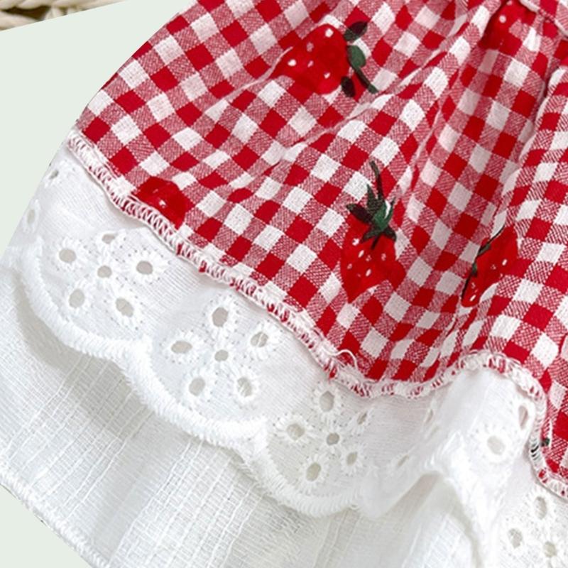 Lovely Strawberry Pet Outfit Fashion Small Pet Dress Eye Catching Pet Dress for Fashion Small Dogs and Cats