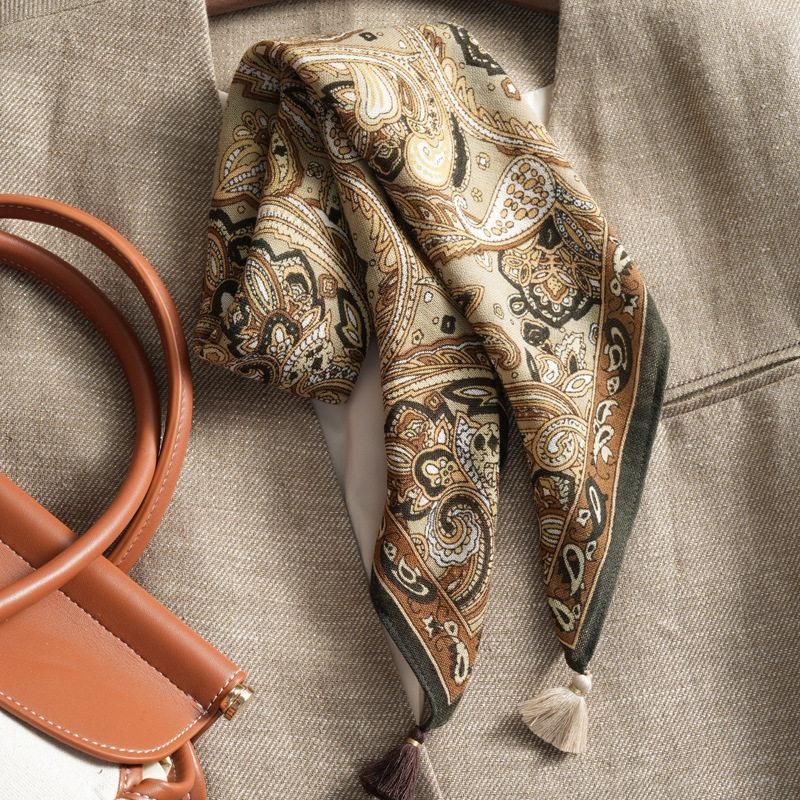 Retro literary and artistic lace cotton and linen small square scarf silk scarf women's spring, autumn and winter small scarf spring and autumn velvet