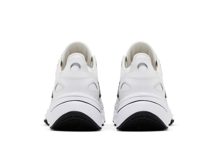 Nike Air Zoom Division White Black