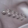 S925 Sterlingsilber Glatte Runde Perlenohrringe für Damen, Schlaf-Ohr Manschetten, Farbecht & Ideal zur Ohrlochheilung.