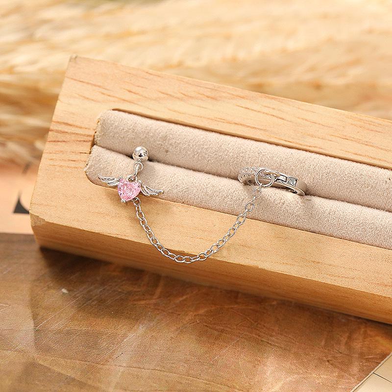 

Titanium Steel Pink Winged Heart Ear Stud with Chain