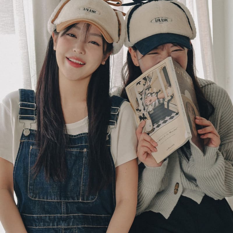 

ULUK Essential Circle Corduroy Fleece Earmuff Ball Cap 4 Colors Khaki