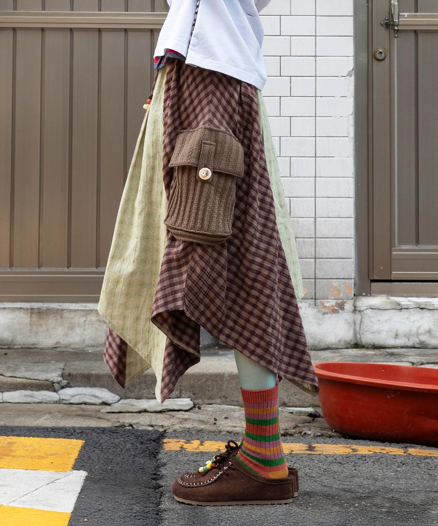 Lunakihu Wxsk016 Hirari Asymmetrical Check Skirt (Brown/Khaki)