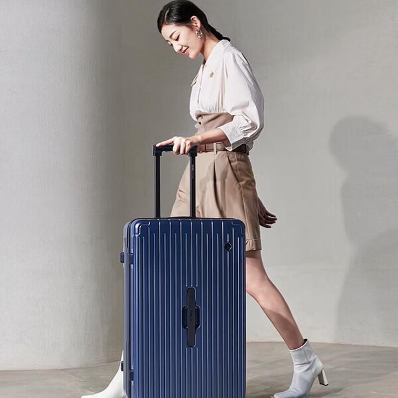 OIWAS OCX6743 Hardside Side-Opening Suitcase 28 inches