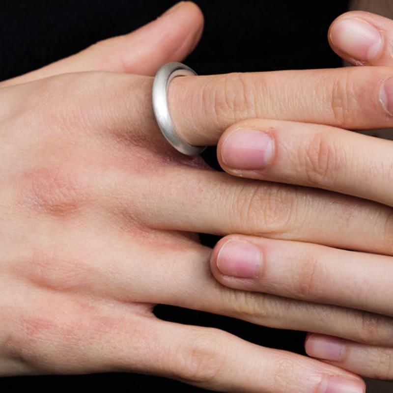 

TOU NP010 Matte and Glossy Back Ring 14H