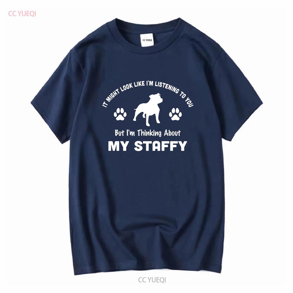 Vypadá to, že poslouchám Přemýšlím o svém Staffym Tričko Psí Táta Majitelův Vtipný Staffordshire Bull Terier vintage Vyprané
