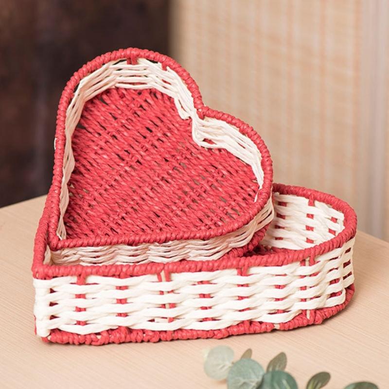 Heart Shaped Basket for Bread Or Snacks Display Decorative Fruit and Vegetable Organizer Kitchen Organization Tool