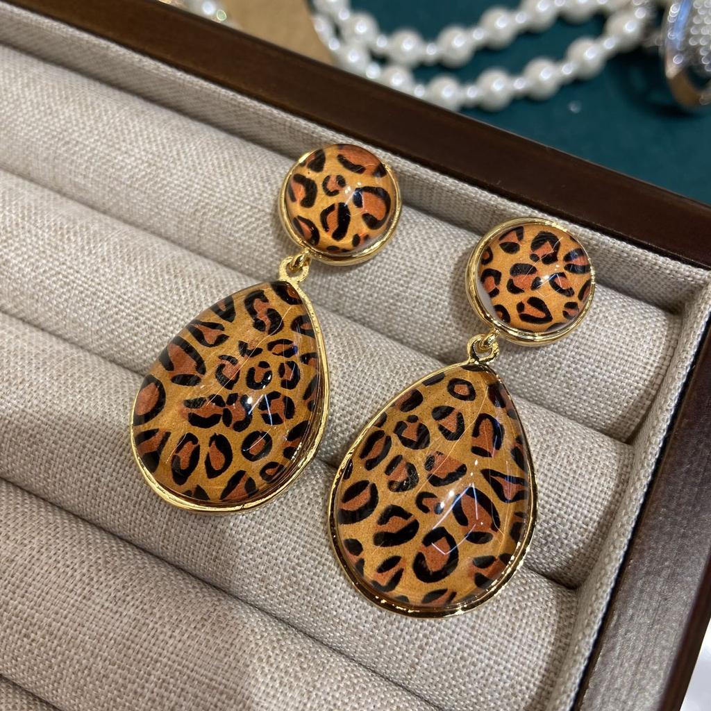 American Retro Water Drop Leopard Print Earrings Personalized Fashion Trend Resin Earrings Versatile Temperament Spice Girl Earrings