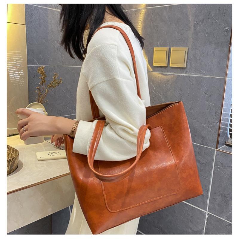 Women's bags Versatile large-capacity bags Autumn trendy new shoulder bags Handbags Fashion tote bags