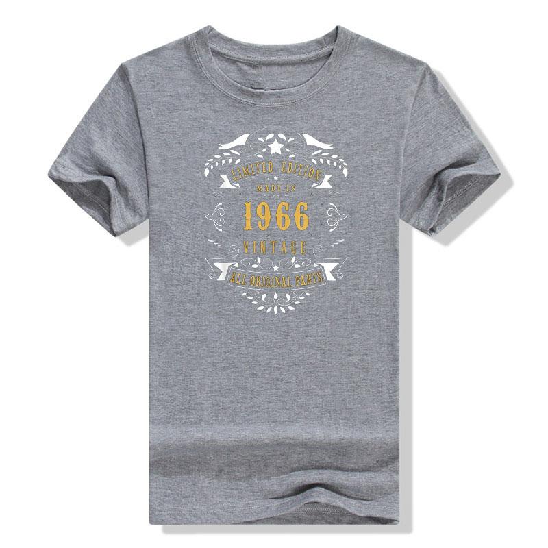 56 Anni 56° Compleanno Nato Nel 1966 Uomini Donne Idea Maglietta Abbigliamento Coordinato per la Famiglia Maglietta Grafica Top Abbigliamento Stile Vintage