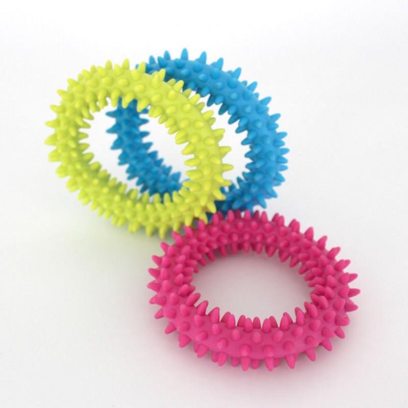 TPR Hundespielzeug Welpen - Langlebiger Zahnreinigungsring Mit Noppen 9cm Durchmesser 40g
