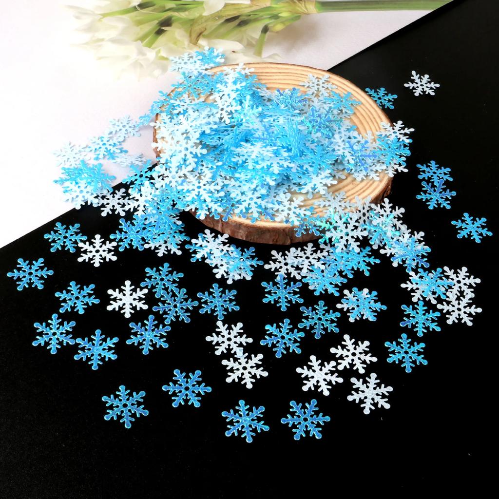 300Pcs 2CM Mini Snowflake Ornament Christmas Decorations Snowflakes Christmas Craft for DIY Craft Xmas Winter Party Table Decor