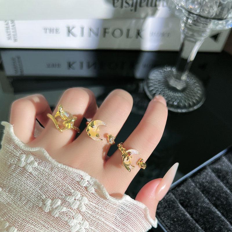 Vintage Irregular Texture Moon Open Ring - Women's Luxury Stacking Versatile Finger Ring