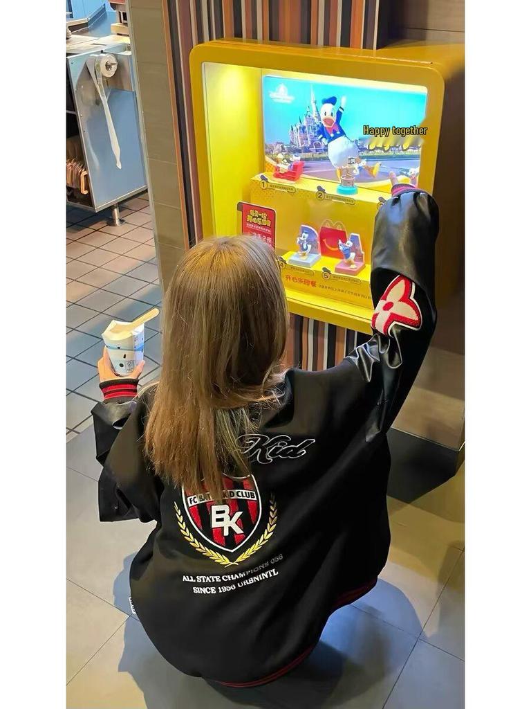 Men's and Women's Trendy American Letter Baseball Jacket, Embroidery Color Block Patchwork, Loose Fit for Autumn and Winter.