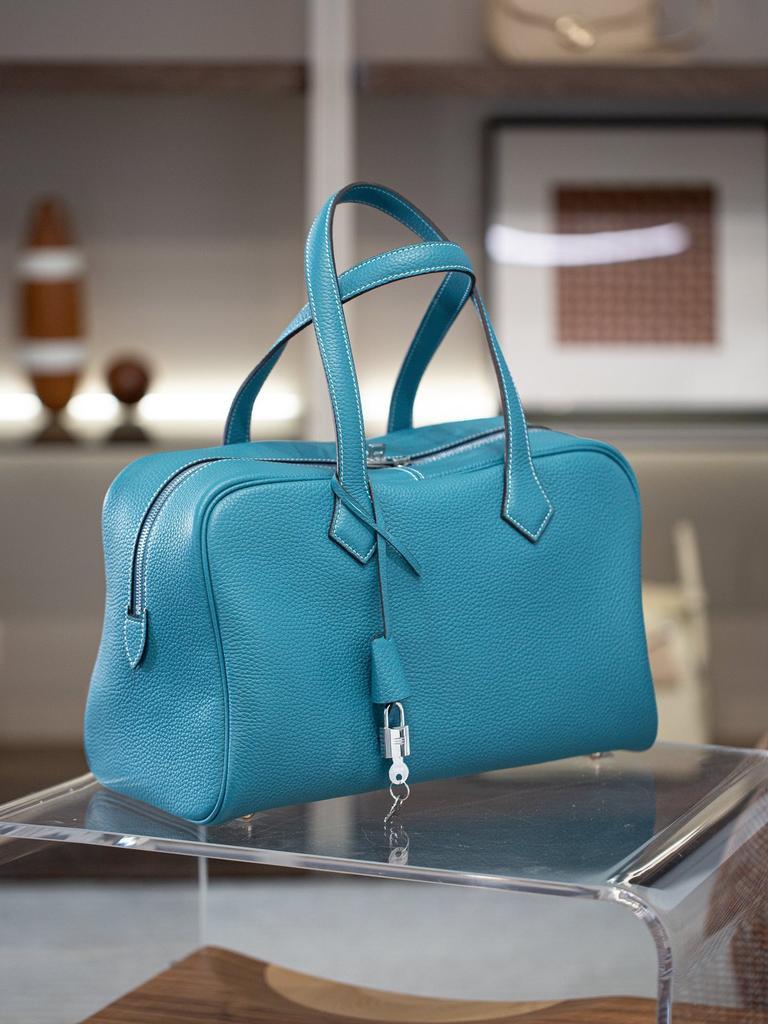 2025 Versatile Large Capacity Top-Grain Cowhide Preserved Leather Ball Bag Genuine Leather Casual Handheld Single Shoulder Bag