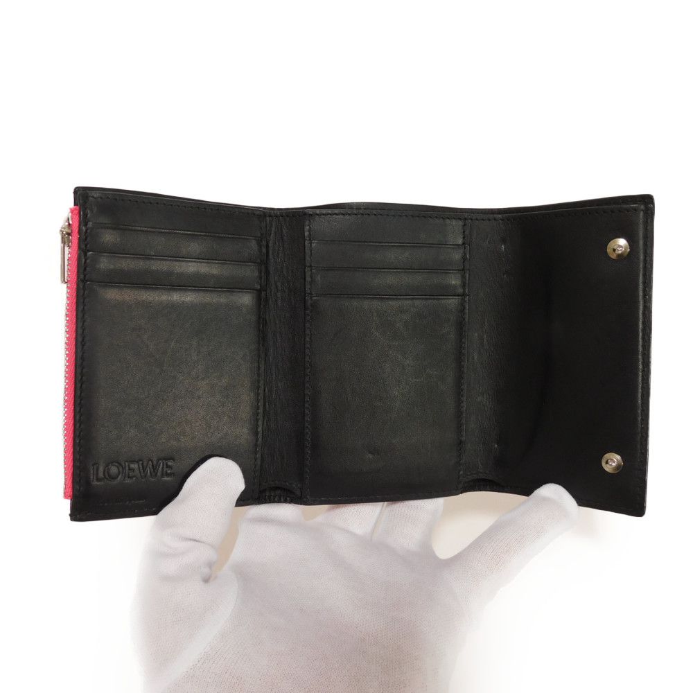 Used 12695 Small Vertical Trifold Wallet 107.55GS97 7942 Calfskin Black Repeat Anagram Pink Women's from Japan AUTHENTIC