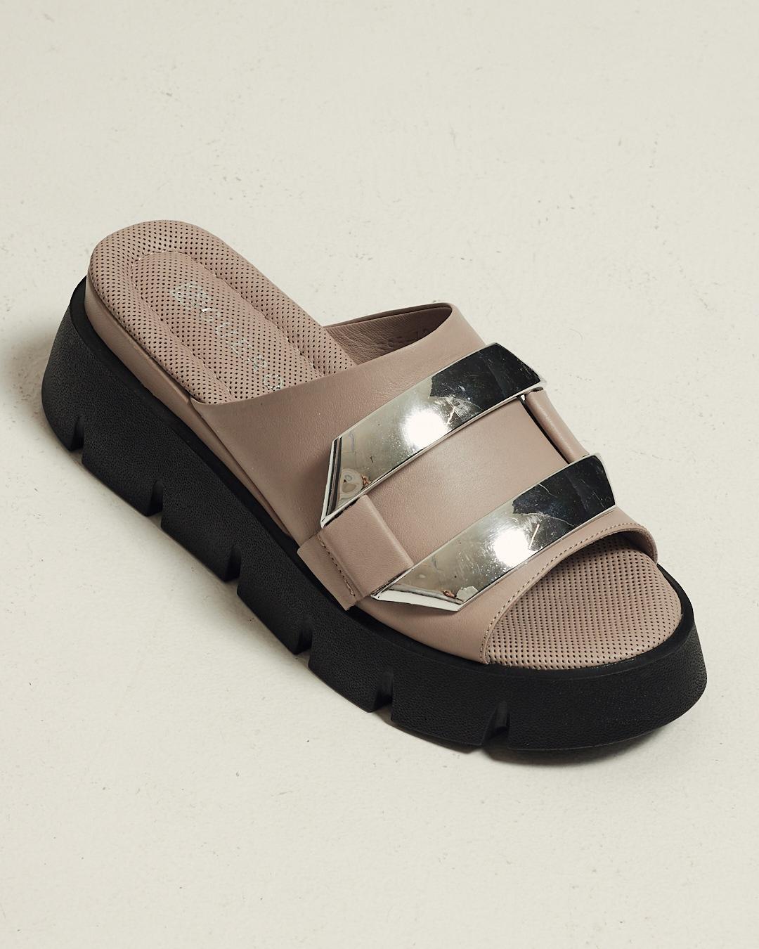 

Шльопанці на платформі Guero 39562 36 Візон шкіра 37 мигдалевий