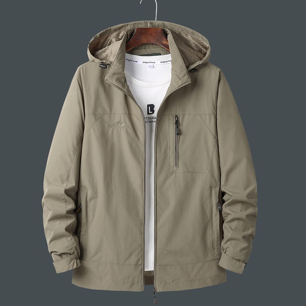 Spring and Autumn Men's Outdoor Jacket New Removable Hat Tooling Casual Tactical Jacket