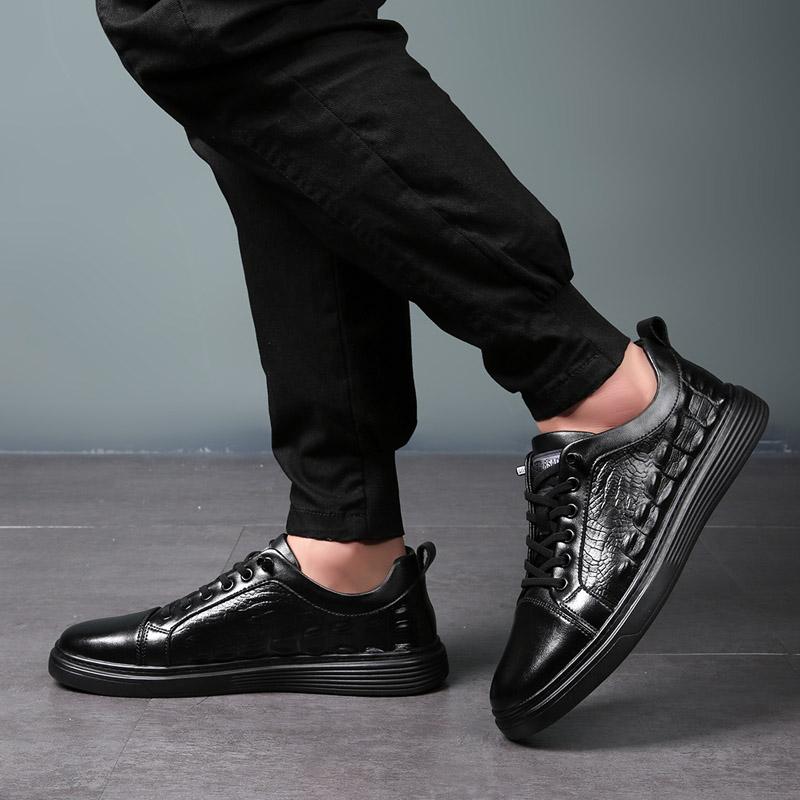 Mode Frühling Hohe Qualität Outdoor Schuhe Weiß Herren Leder Freizeitschuhe Einfache Rein Schwarze Sneaker Atmungsaktive Sneaker Luxusschuhe