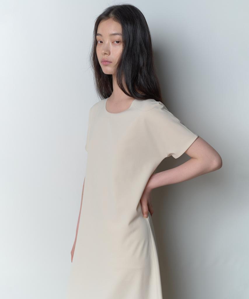 Bopeu Rune Half-Sleeve Long Dress (Ecru)