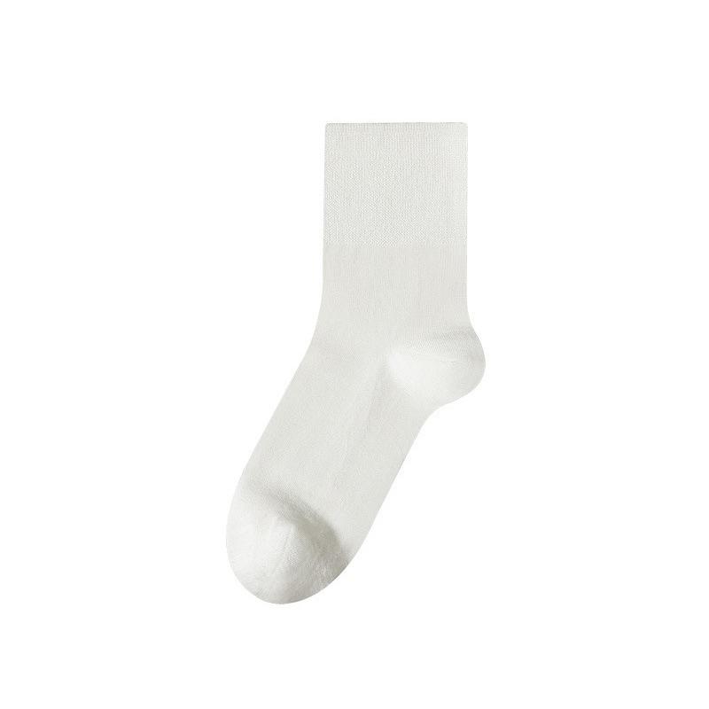 Men's Autumn Black Business Socks Made of Mulberry Silk, Loose-fitting Mid-calf Socks, Antibacterial Socks