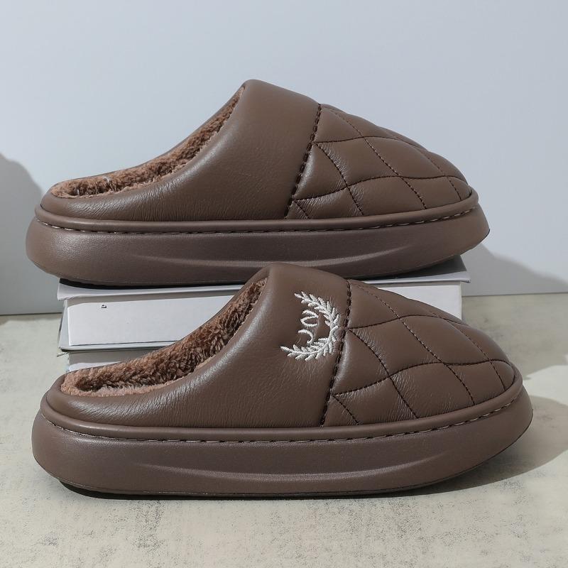 

New leather men s cotton slippers home indoor cold and warm piled waterproof cotton slippers men s winter 42-43