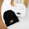 Buchstabenstickerei Strickmütze Herbst und Winter Mode Koreanischer Trend Vielseitige Wollmütze Pullovermütze für Damen und Herren Outdoor Thermomütze