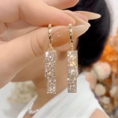 Small Niche Design, High-end Feel, Light Luxury Temperament, Geometric Rectangular Tassel Earrings, Exquisite and Versatile Fashion Earrings