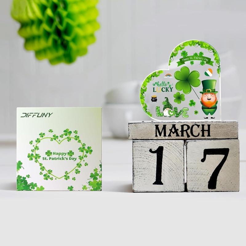 2D Flat, St. Patrick's Day Gift Gnome Lucky Shamrock Acrylic Desktop Decoration Plaque, Suitable for wall Decoration, porch, Room, Villa, accents Home