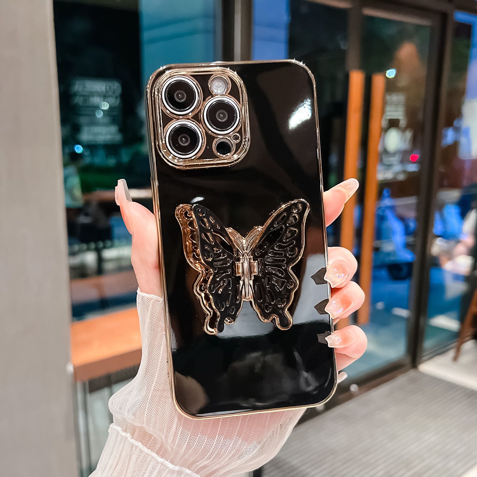 

Applicable To Apple 16 Promax Mobile Phone Case Plated Butterfly Stand IPhone 17 Protective Case 1415 New Luxury iphone17