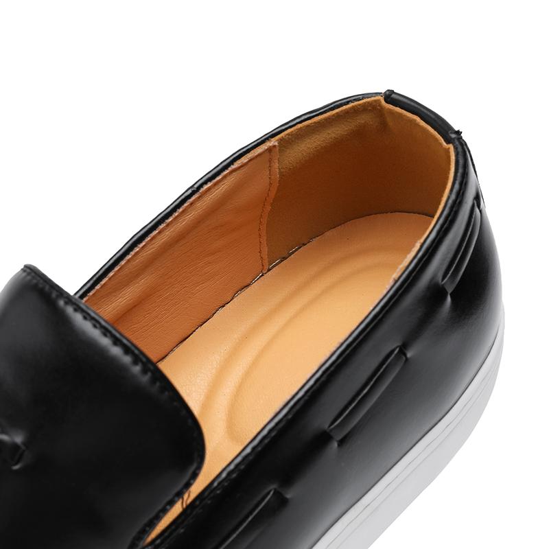 Fashion Leather casual shoes men loafers Luxury Design Slip on male dress shoes leisure style big size good Wear-resistant sole