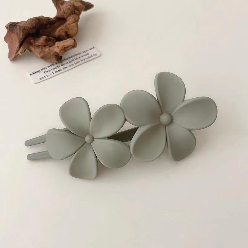 Elegant Matte Flower Updo Duckbill Hair Clip for Women