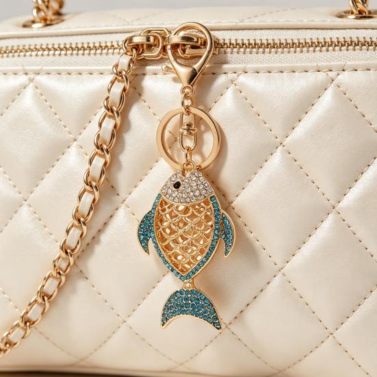 Keychain Pendant Rhinestones Inlaid Hollow Fish Design Key Chain with Anti-Oxidation Lobster Clasp Backpacks Accessory
