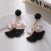 Dopamine Colored Leaves Hand-Woven Raffia Earrings Women'S Vacation Wind Sweet Temperament Unique Earrings Earrings