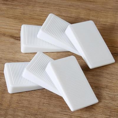 6er-Pack Weiße Unterlegkeile zum Ausrichten von Möbeln & Toilette - Zuschneidbarer Hartkunststoff W