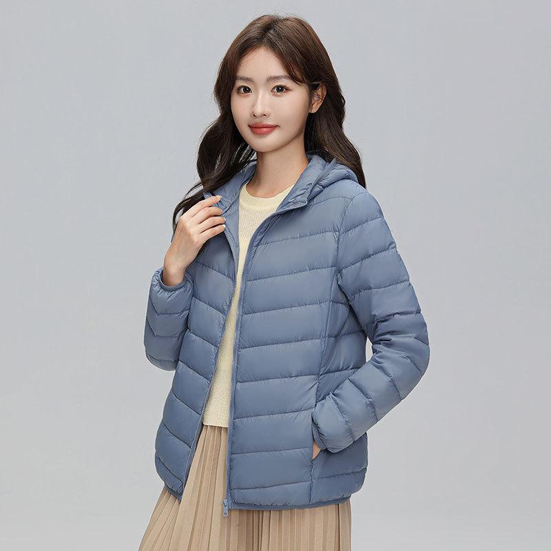 Fashion Light Down Jacket Women's Short Autumn and Winter New Ultra-light Hooded Light Warm Thin Coat