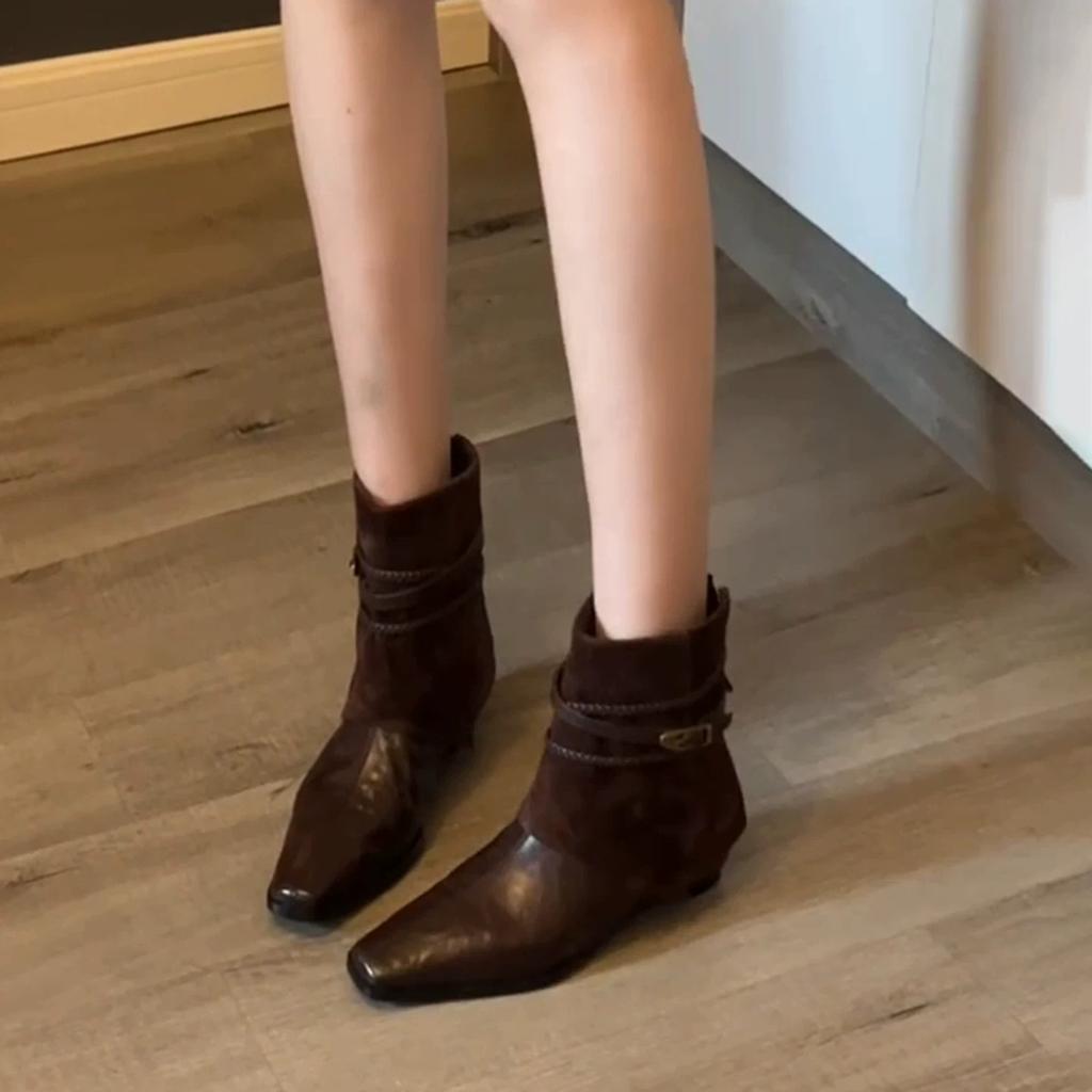 Sheepskin version~ Square head retro belt buckle short boots women's inner height increase western boots rear zipper thin knight boots
