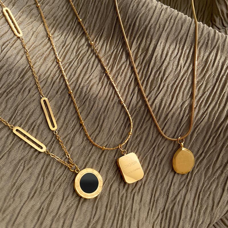Titanium Steel Necklace Layering Choker Elegant Fashion Golden Jewelry for Women