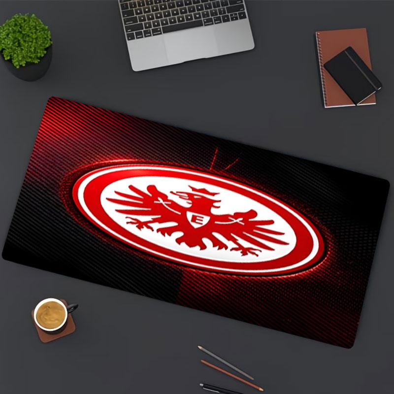 Eintracht Frankfurt Spausdintas pelės kilimėlis, klaviatūros kilimėlis nešiojamam kompiuteriui, kilimėlis biurui, namams, stalo dekoracija, puiki gimtadienio dovana žaidėjams