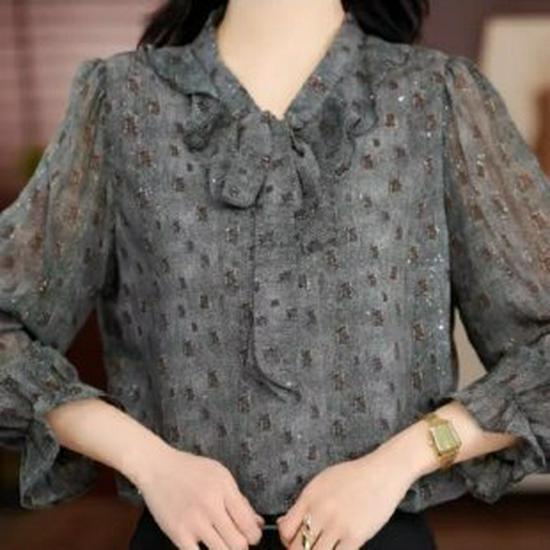 

Elegant Chiffon Shirt for Middle-Aged and Elderly Women - 2025 Spring/Summer Collection with Wide-Leg Sleeves and Ribbon Detailing 4XL/70-75 kg
