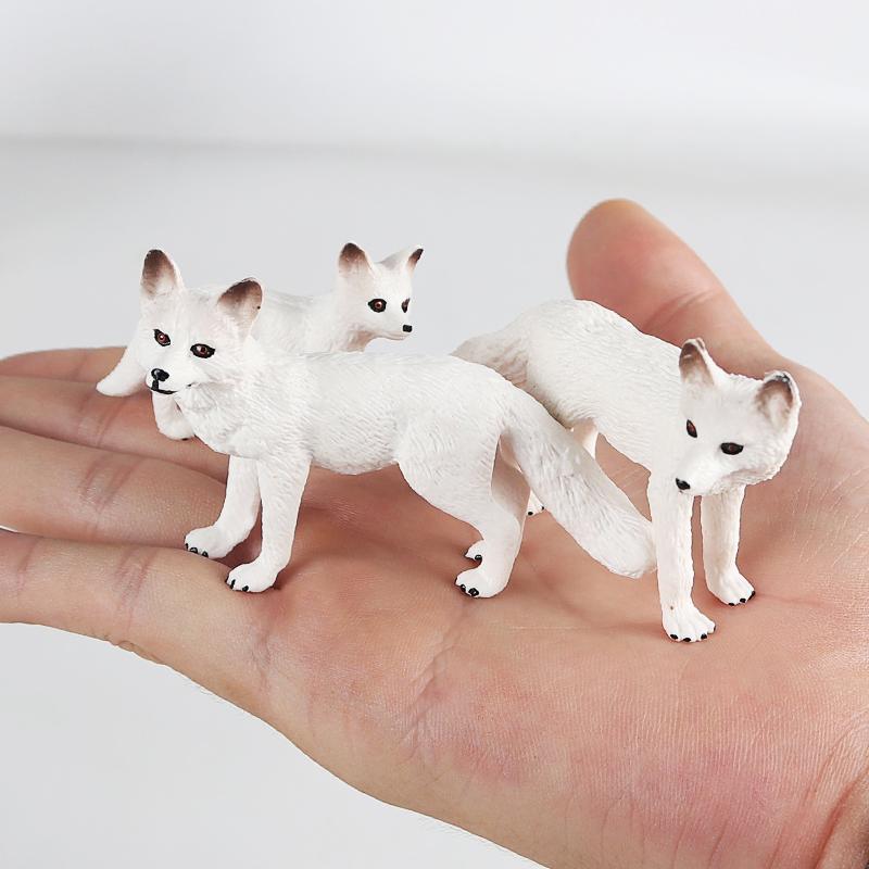 Oenux 4PCS Mini Christmas Toy Cake Toppers Simulation Jungle Fox Animals Model Home Decoration Accessory Education Kid Xmas Gift
