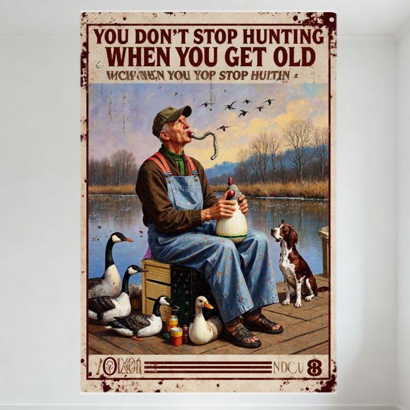

Vintage Hunting Poster Metal Tin Sign - Old Man Duck Caller on Dock, Nature Scene Decor for Man Cave, Bar, Cafe Wall Art 20x30cm（7.8x11.8inch）