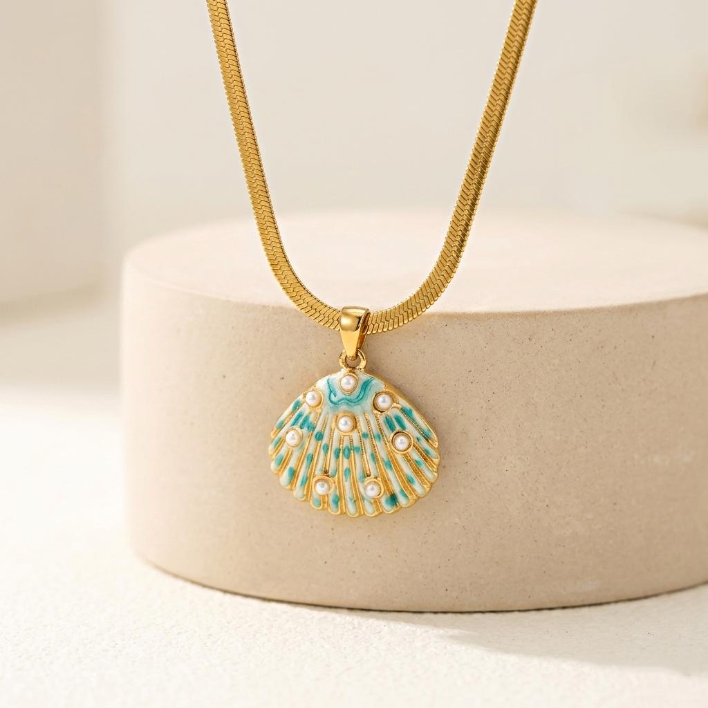 Colorful Oil-splashed Shell Pendant, Ocean-themed, 18K Gold Plated Chain, High-end Necklace