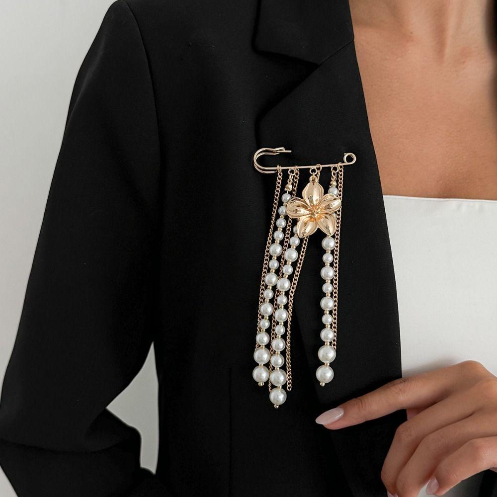 Vintage Long Tassel Brooch Pearl Multi-layer Chains Pin Waist Cinching Fixed Pin Banquet Party
