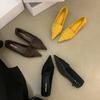 Niedrige französische Retro-Spitz-Single-Schuhe Damenschuhe 2025 neue Pendler-Arbeitsschuhe