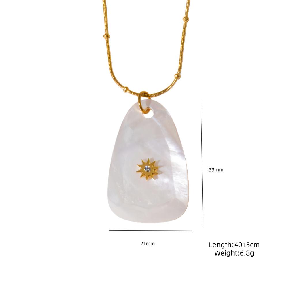 Stainless Steel 18K Gold-plated Colorful Crystal Pendant Necklace, Fashionable and Personalized Jewelry