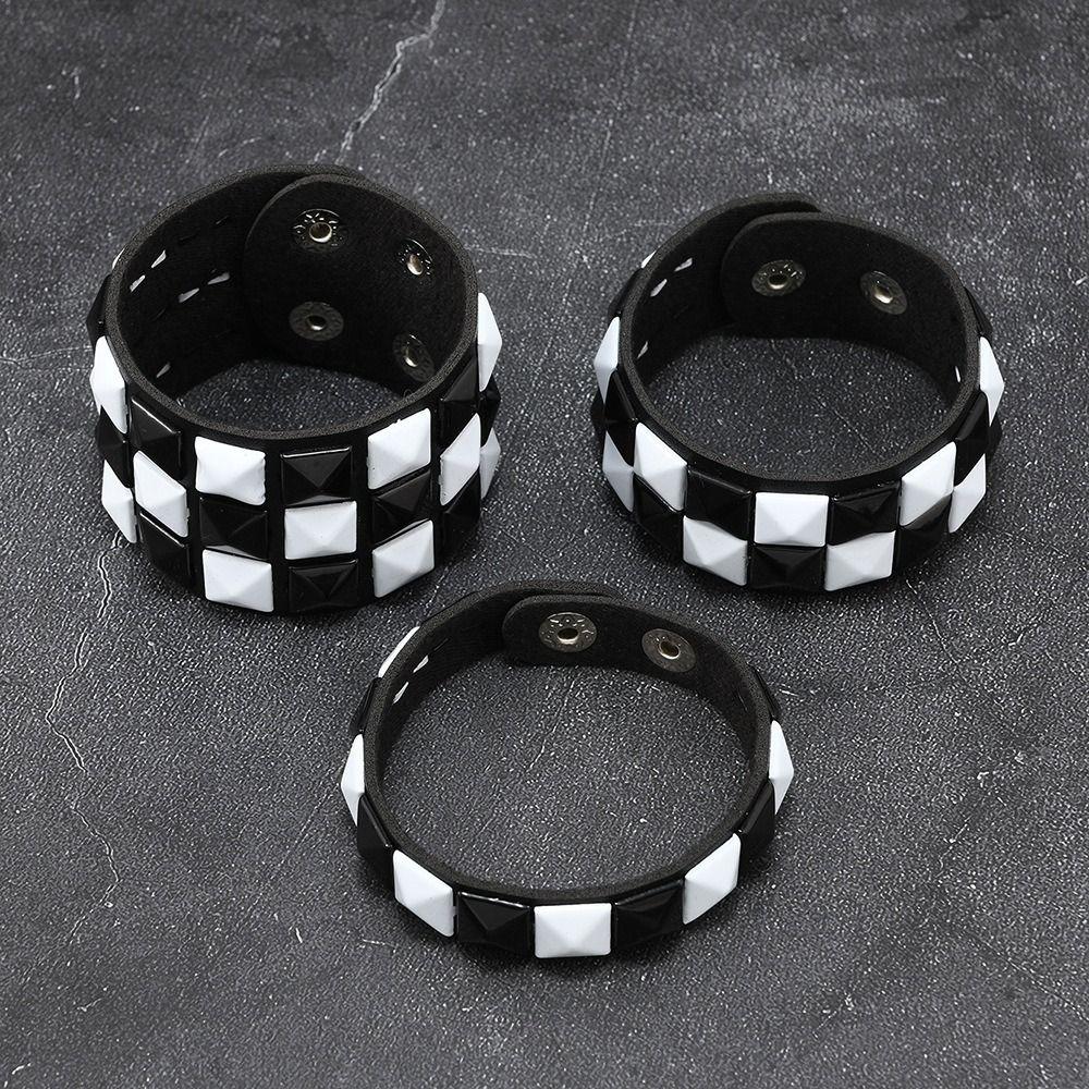 Vintage Big Wide Bracelet Contrasting Gothic Punk Bracelet Rivets Leather Wristband Male Female
