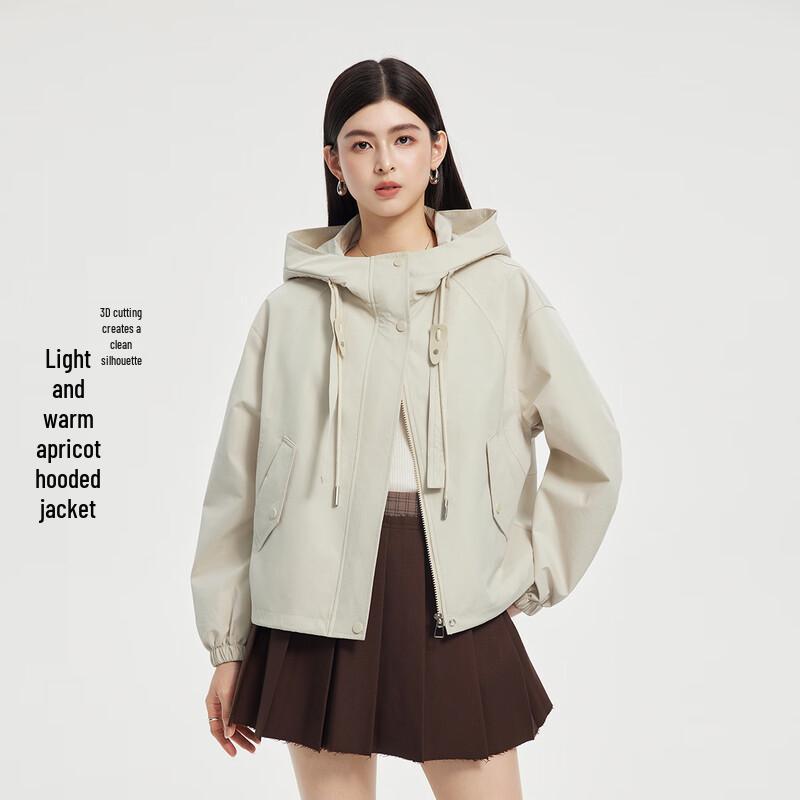 

Универсальная женская повседневная куртка FivePlus с капюшоном M