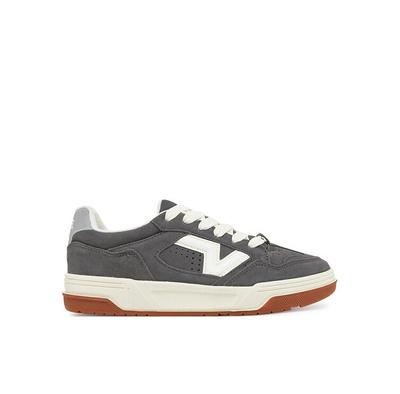 Upland Sneakers